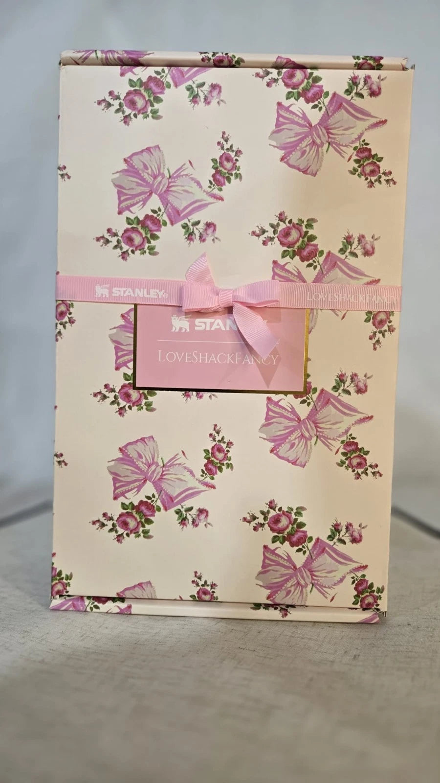 Stanley x LoveShackFancy Rosa Beaux 40 oz Pink Floral Bow Tumbler – photo 4
